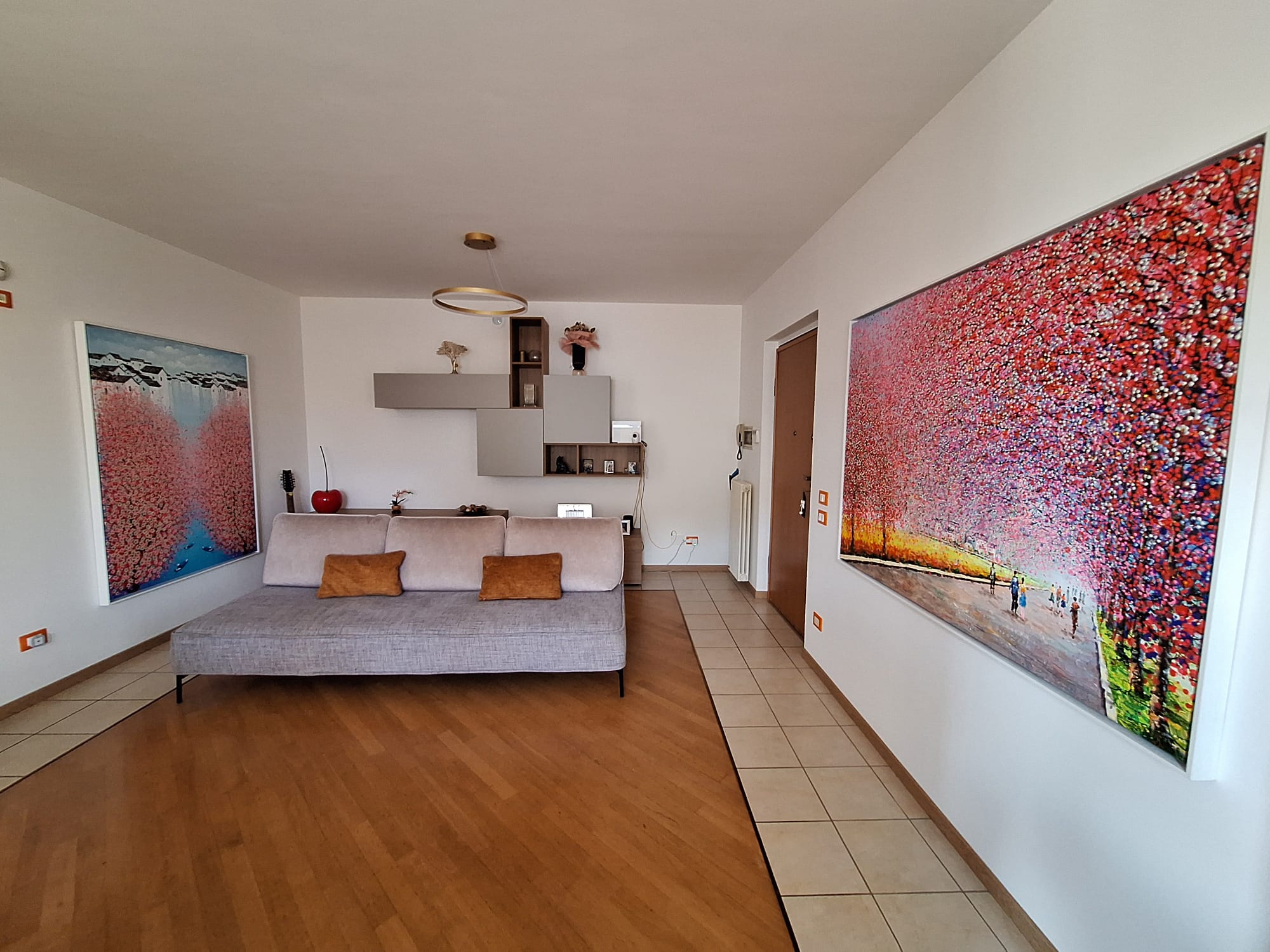 Je Shen in soggiorno visto da lontano - casa cliente Orler